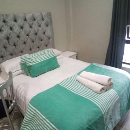 La One Rosebank Stay Johannesburg Luaran gambar