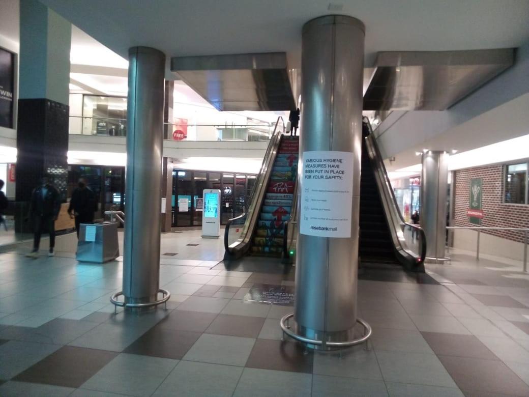 La One Rosebank Stay Johannesburg Luaran gambar