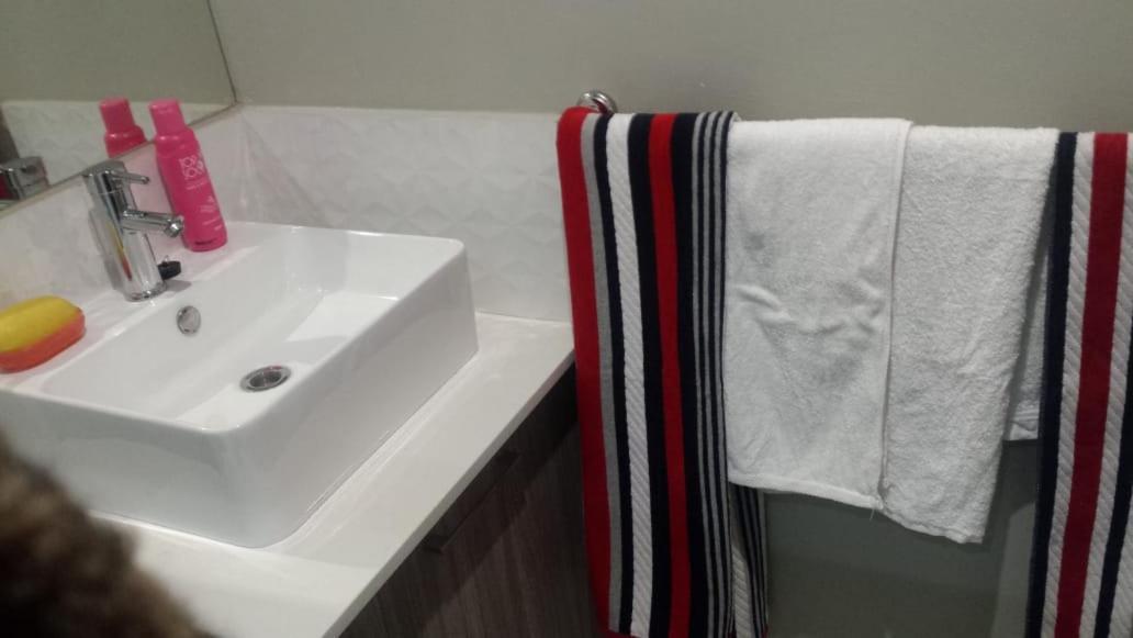 La One Rosebank Stay Johannesburg Luaran gambar