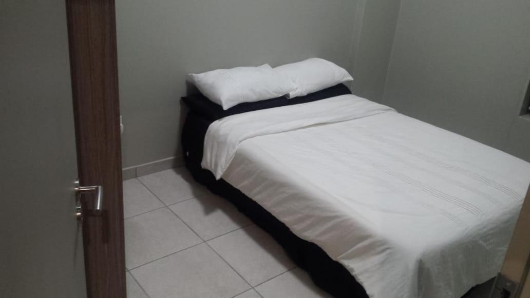 La One Rosebank Stay Johannesburg Luaran gambar