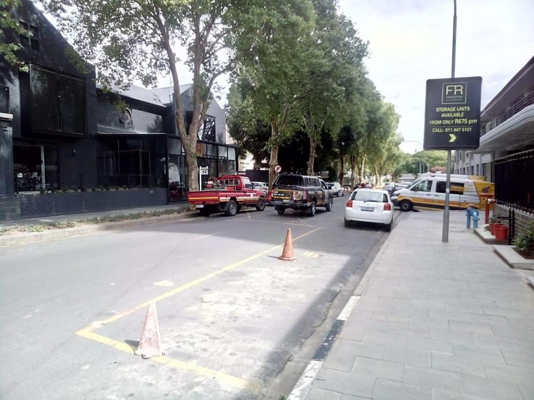 La One Rosebank Stay Johannesburg Luaran gambar