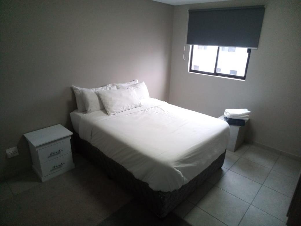 La One Rosebank Stay Johannesburg Luaran gambar